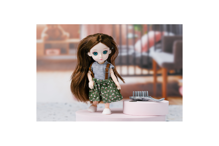 Шарнирная кукла (15 см) с аксессуаром